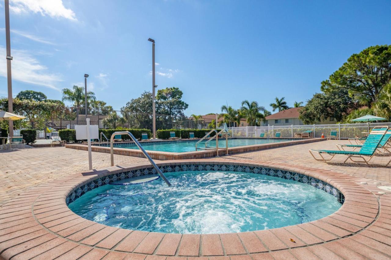 Shorewalk Full Condo Lake View Near To Beach Img Bradenton Kültér fotó